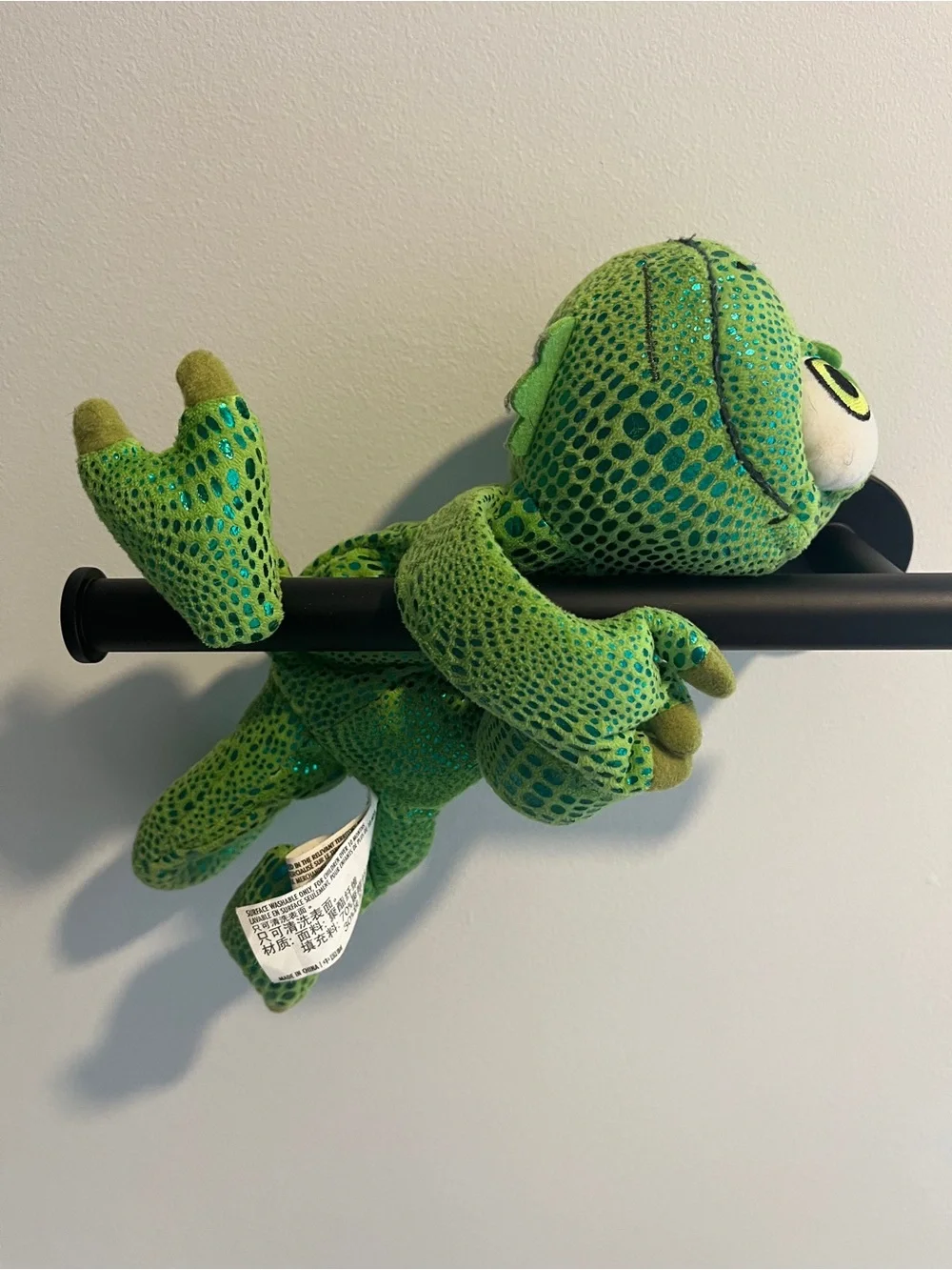 Disney pascal hugging arms plush